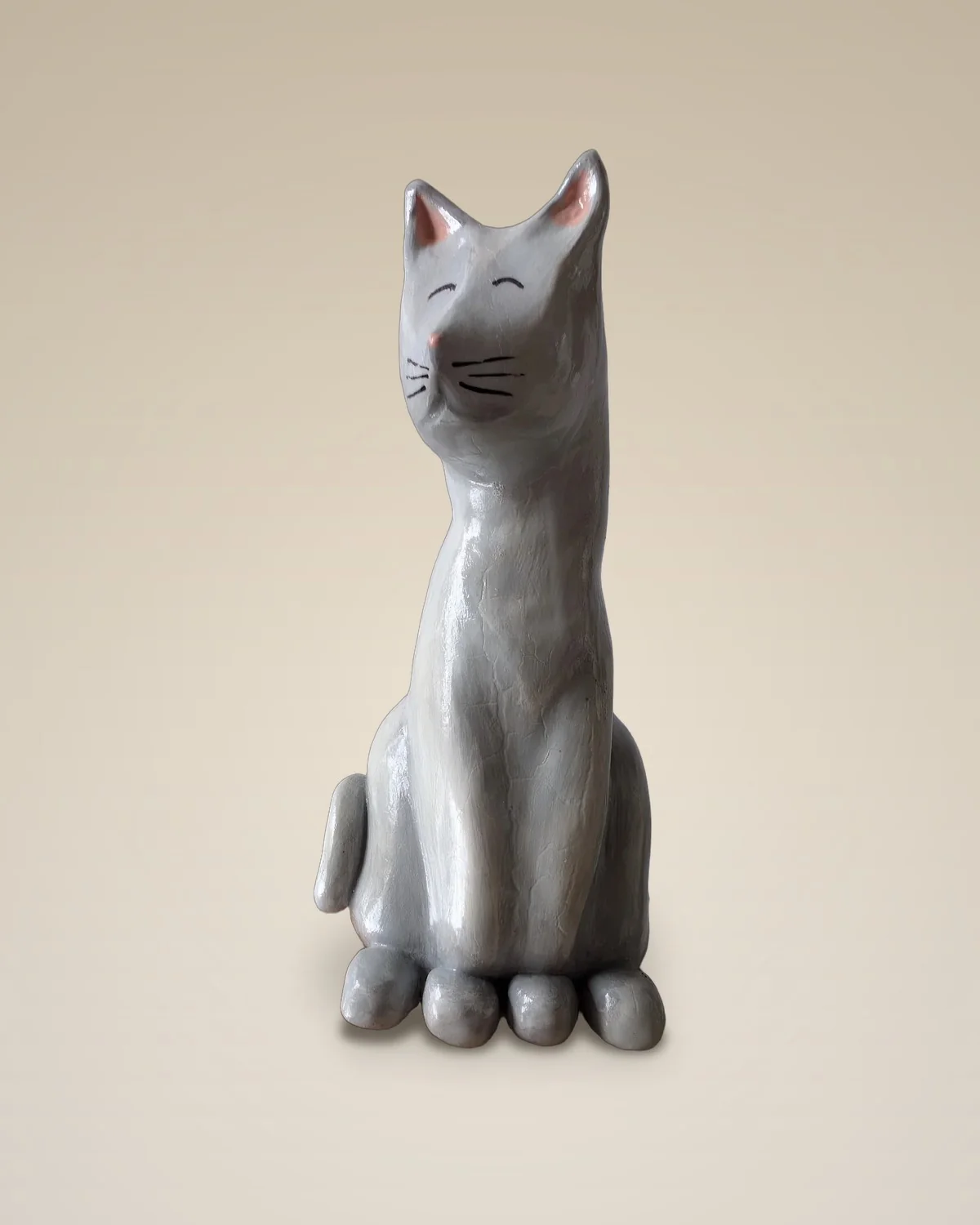 Chat gris, vue 1