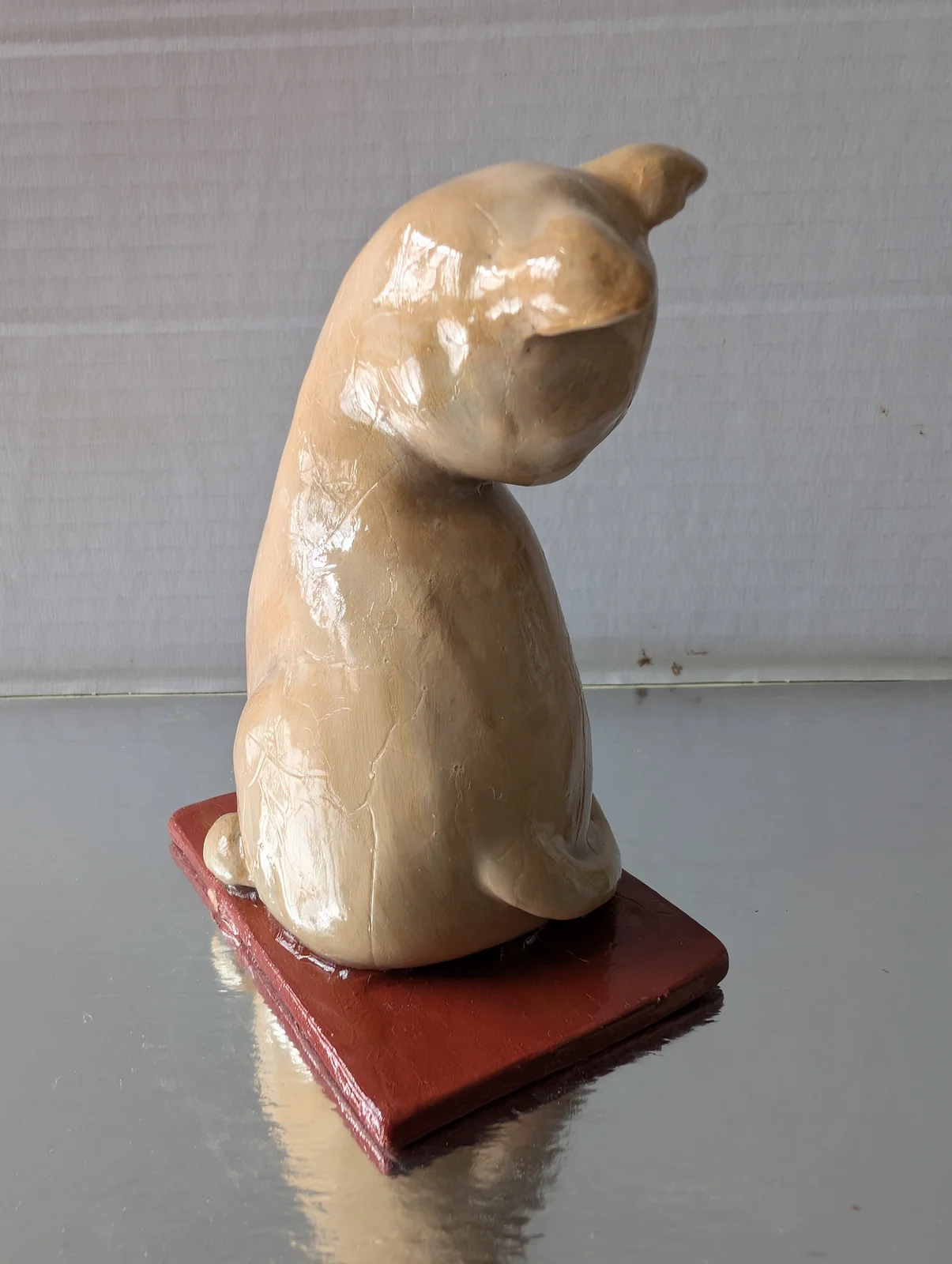 Chat doré, vue 3