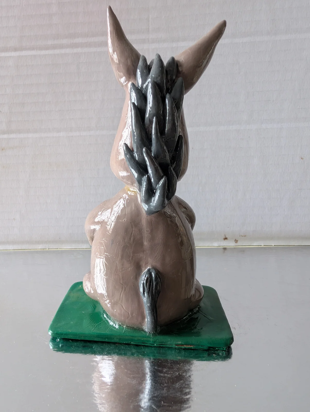Ane marron, vue 3