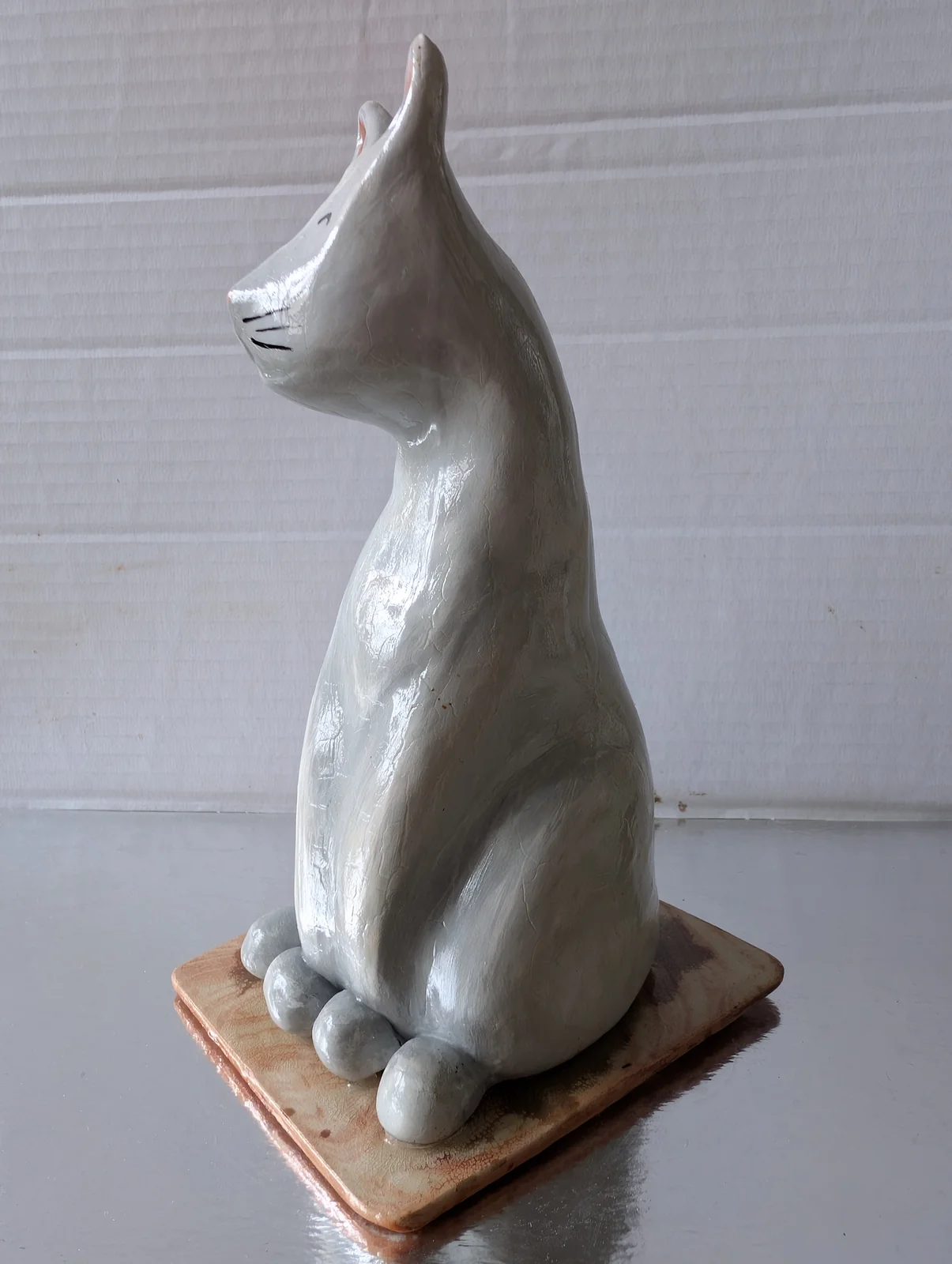 Chat gris, vue 2